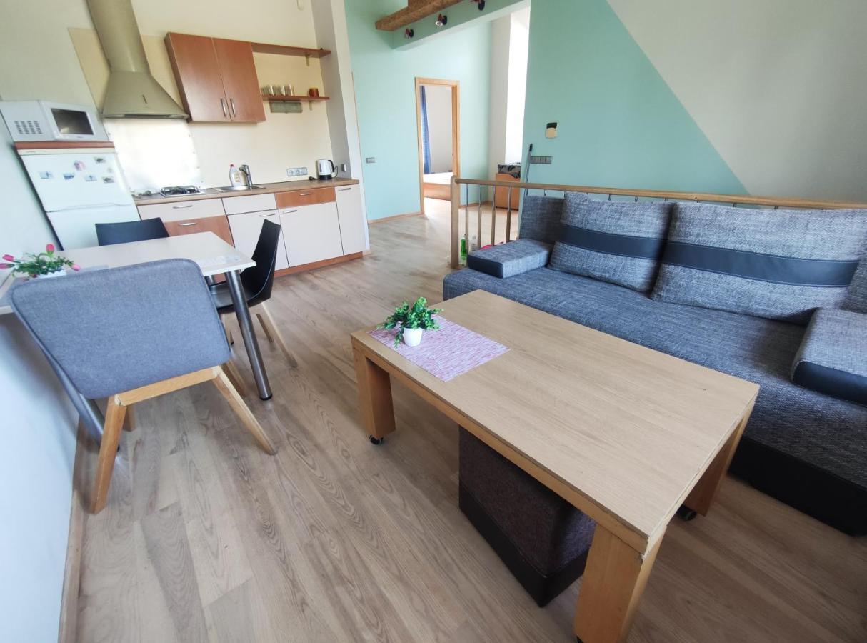 K-Town - Cozy Apartment Near The City Center Каунас Экстерьер фото